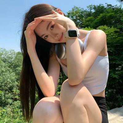 折纸校服·未删减海报
